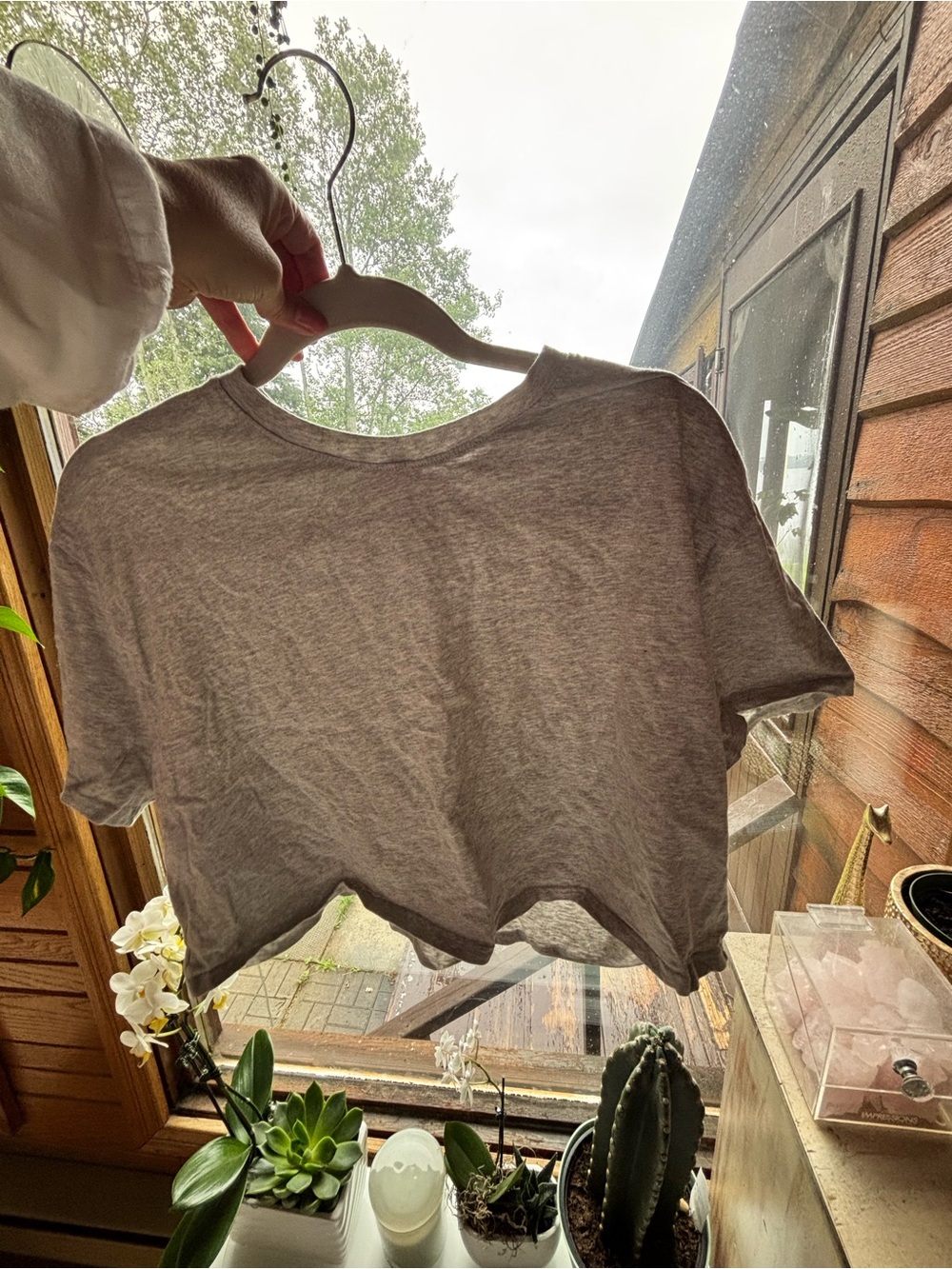 Classic Women's Gray Cropped Tee - Lightweight Everyday Top